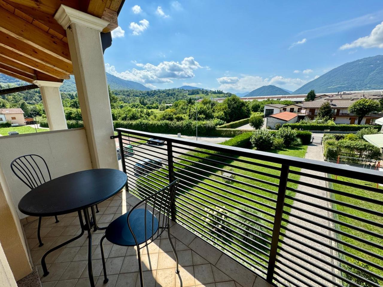 Ai Fol 6 - Stazione E Centro Apartment Feltre Exterior photo