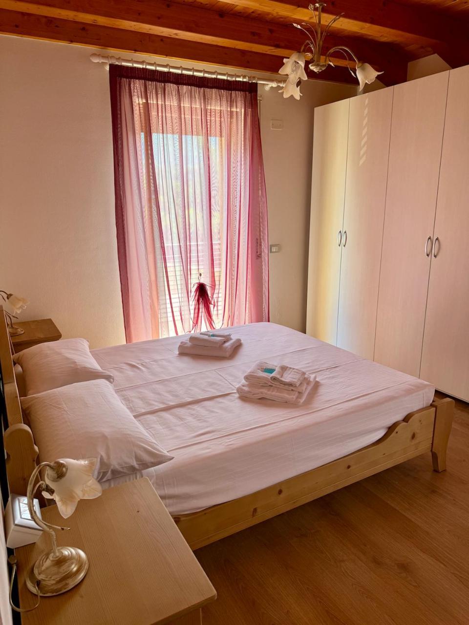 Ai Fol 6 - Stazione E Centro Apartment Feltre Exterior photo